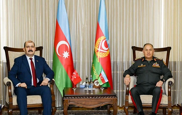 Azərbaycan və Türkiyə arasında hərbi təhsil sahəsində görülən birgə işlər müzakirə edilib