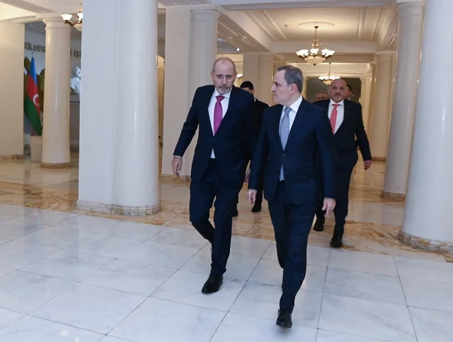Azərbaycan və İordaniya XİN başçıları nələri müzakirə ediblər? - Mühüm sənəd imzalandı - FOTO
