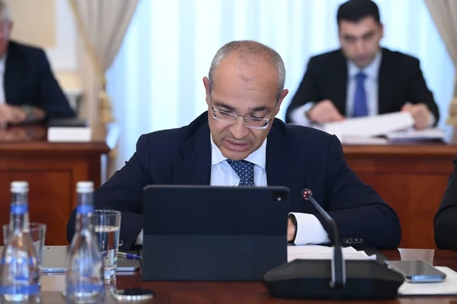 Nazirlər Kabinetində 2027-ci ilin dövlət büdcəsi müzakirə edildi - FOTO