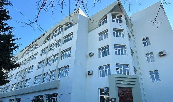 Bu universitet bağlandı: tələbələrin aqibəti necə olacaq?