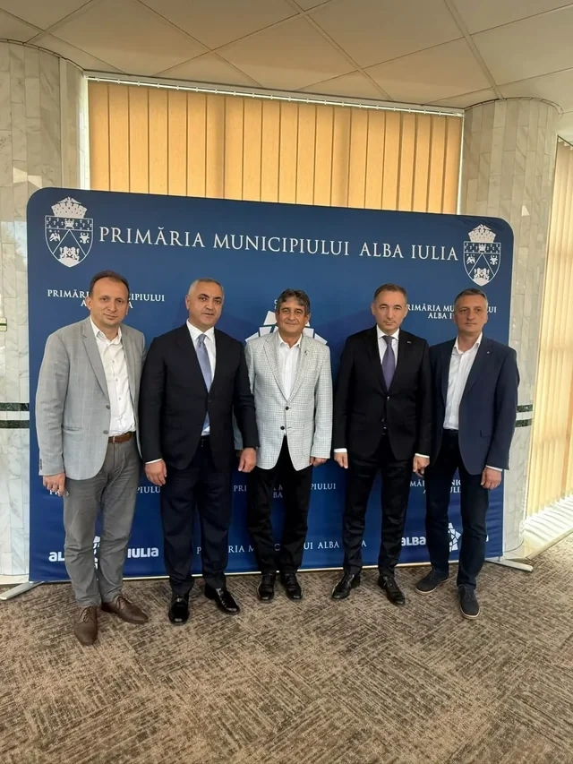 Elçin Yusubov Qarabağ bölgəsinin Rumıniya regionları ilə əlaqələrinin qurulmasını müzakirə edib - Foto