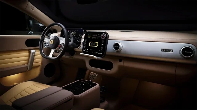 "Ferrari"nin ilk elektromobili bazarı sarsıtdı