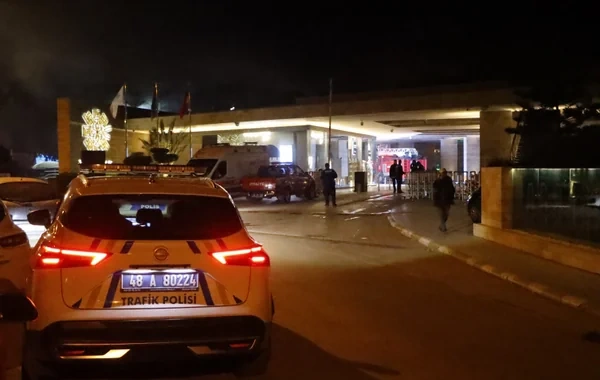 Bodrumda milyonlarla dollar dəyərində yaxtalar yanır - FOTO-VİDEO