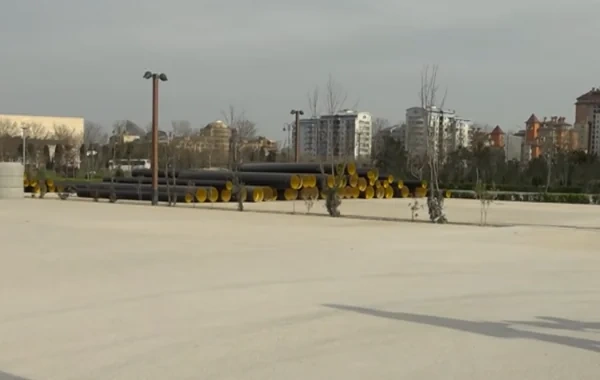 Bakıda parkın ərazisi niyə hasarlanıb? - Sakinlərdən ŞİKAYƏT - VİDEO