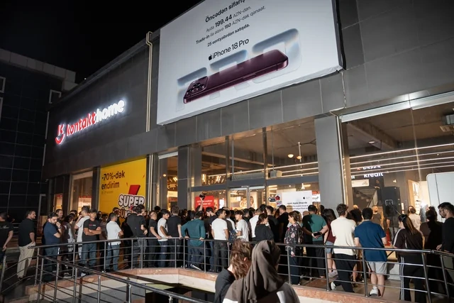 "Kontakt"da "iPhone 18 Pro" seriyasına axın: Dördüncü il ardıcıl satış rekordu