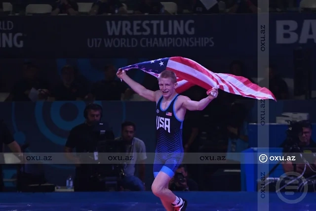 Azərbaycan güləşçiləri dünya çempionatında üç medal qazandılar - FOTO