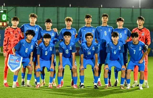 Rövşən Nəcəf və Canni İnfantino U-15 dünya çempionatının oyunlarını izləyiblər - Foto