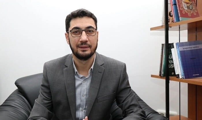 Səfirliyimizin önündə bu sözləri qışqırmışdı - Axtarışa verildi