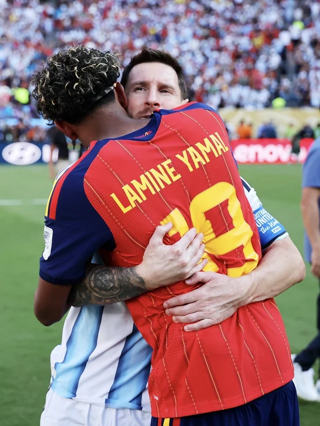 Finaldan sonra diqqətçəkən an: Messi Lamin Yamala sarıldı