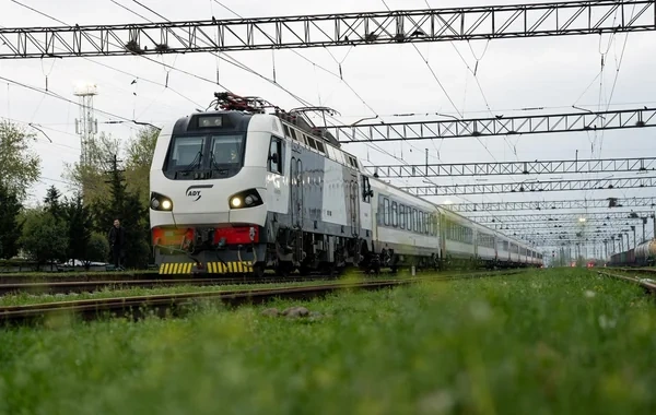 Reyslərin sayı artırıldı: Sabahdan Bakıdan Tbilisiyə 30 faiz daha ucuz səyahət imkanı - Foto