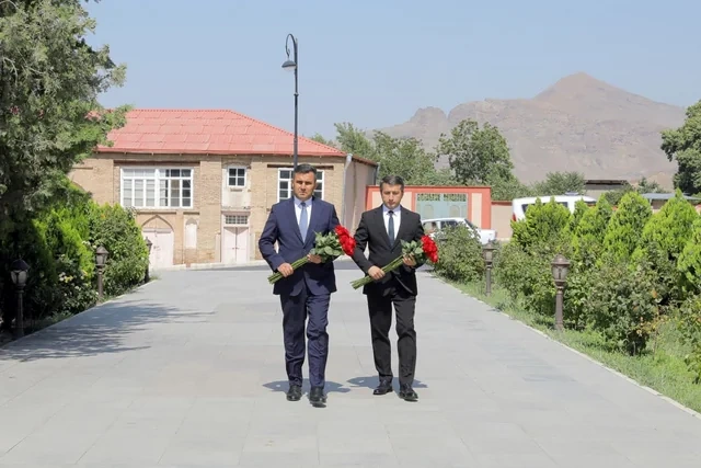 Yeni icra başçıları kollektivlərə təqdim edildilər - FOTO