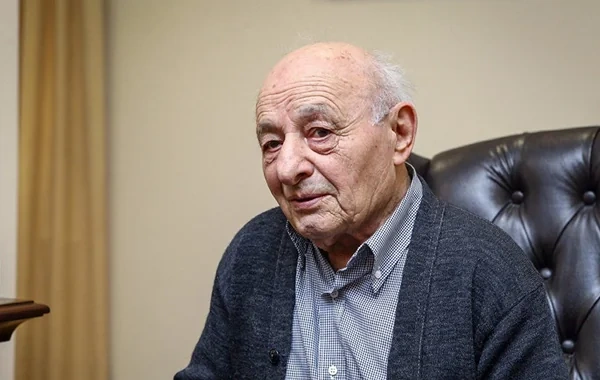 Ömər Eldarov xəstəxanaya yerləşdirildi