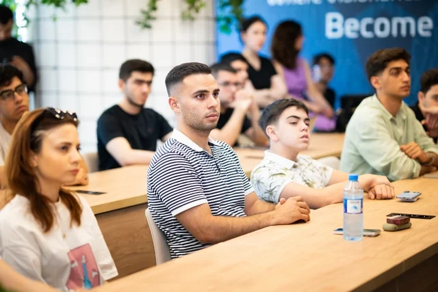 "Vistar" Mükəmməllik Mərkəzində üçüncü dalğanın təlimləri başlayıb