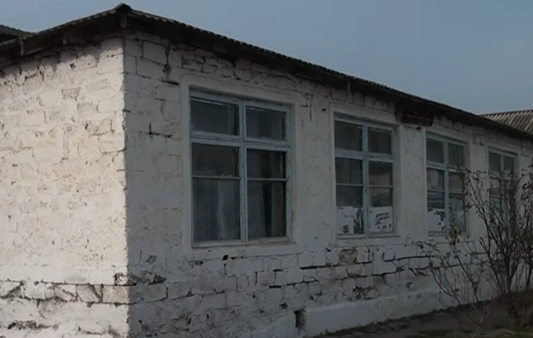 "Bu şəraitdə uşağımı məktəbə qoymaram" - Şahhüseynli kəndindən etiraz