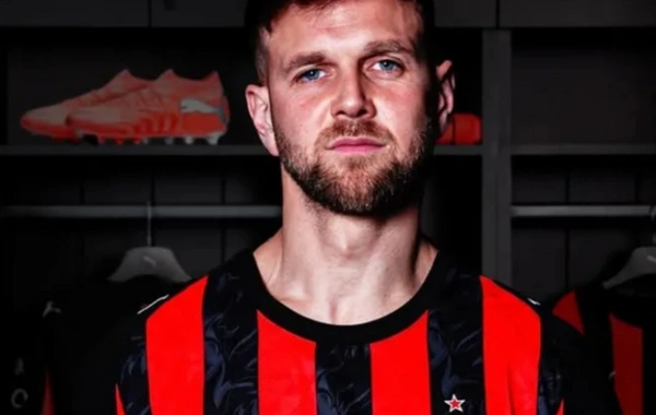 "Milan" futbolçusunun yarım milyon avro dəyərində qol saatları oğurlandı