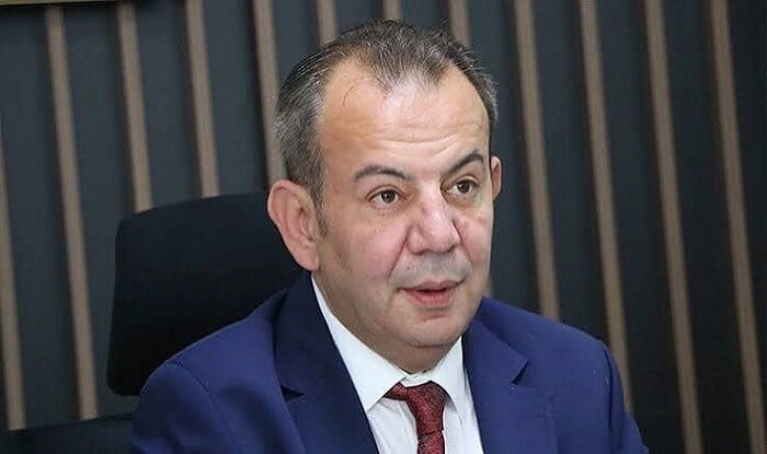 Türkiyədə məşhur bələdiyyə sədrinə hökm oxundu