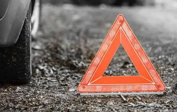 Hacıqabulda maşın yeraltı keçidə aşıb: XƏSARƏT ALANLAR VAR