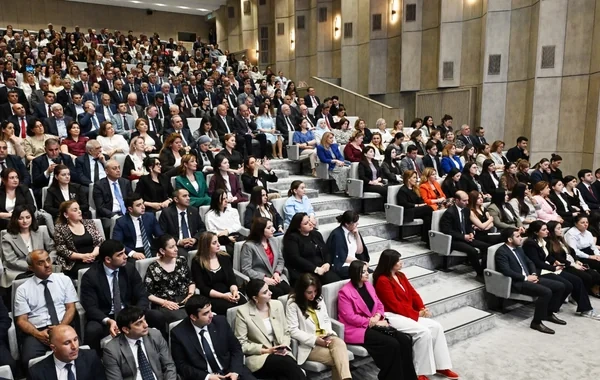 Azərbaycan Həmkarlar İttifaqları Konfederasiyasında gender məsələlərinə həsr olunan tədbir keçirilib