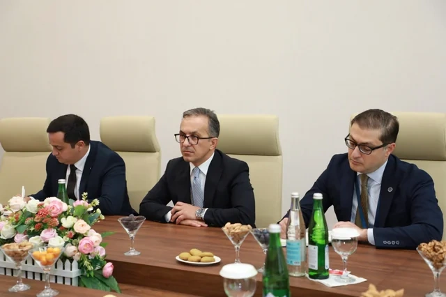Komitə sədri Özbəkistan Prezidenti Administrasiyasının şöbə müdiri ilə görüşüb - FOTO