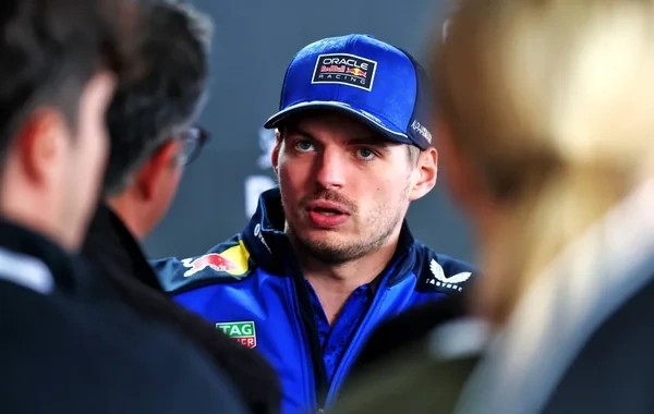 "Formula-1"də qalmaqal: Maks Ferstappen jurnalisti mətbuat konfransından qovdu