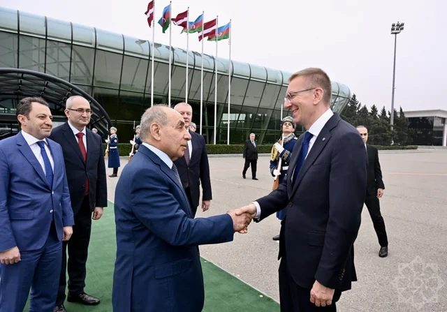 Latviya prezidentinin Azərbaycana rəsmi səfəri başa çatıb - FOTO