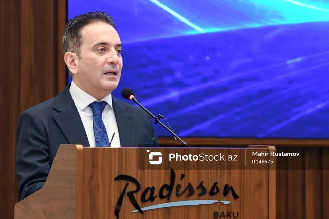 Edqar Abdullayev: "Fintexlər bankların rəqibi deyil, innovasiya tərəfdaşıdır" - FOTO