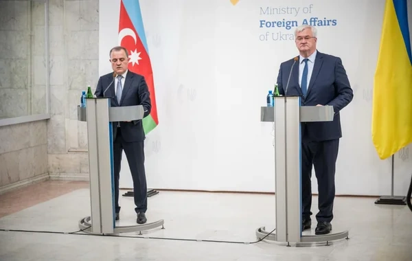 Ceyhun Bayramov: "Zərurət yaranarsa, dost Ukraynaya qaz tədarükündən məmnun olarıq"