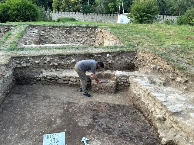 Şəki Xan Sarayının yerləşdiyi ərazidə məskunlaşma tarixinin daha qədim olduğu ortaya çıxıb - FOTO