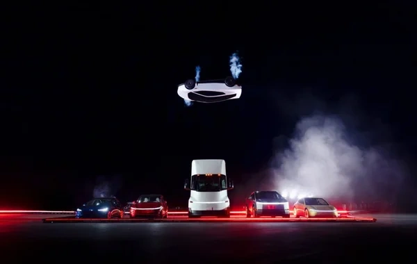 Trampdan açıqlama: Yeni "Tesla"da uçacaqmı? - Video