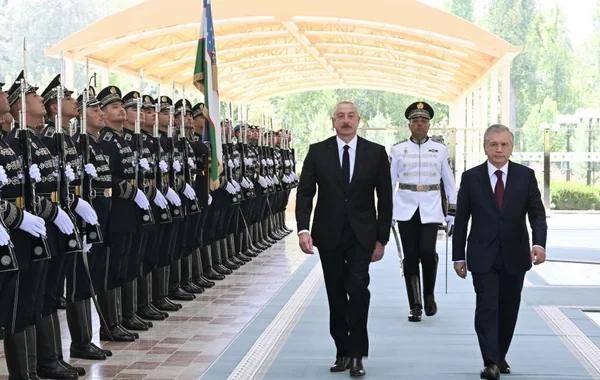 İlham Əliyev: "Azərbaycanla Özbəkistan arasında ticarət dövriyyəsi üç dəfədən çox artıb"