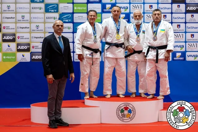 Usta cüdoçularımız dünya çempionatını 11 medalla BAŞA VURDULAR - FOTO