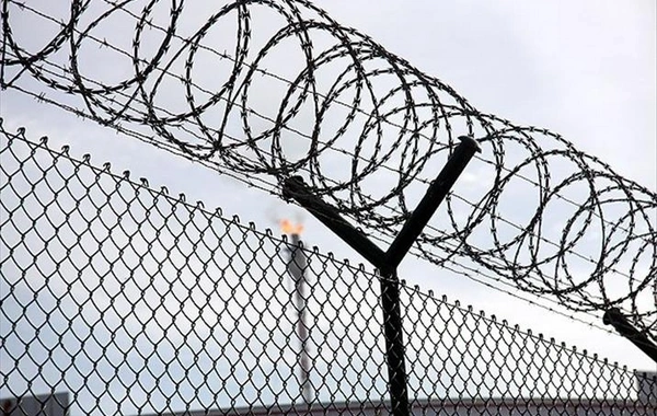 KİV: İŞİD-in daha 300 yaraqlısı Suriyadan İraq həbsxanalarına köçürülüb
