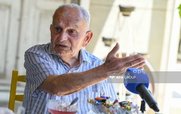 Vamiq Məmmədəliyev: "Erməni kamançaçı Boris pişik siçanı güdən kimi məni qabaqlamaq istəyirdi, imkan vermirdim" - FOTO