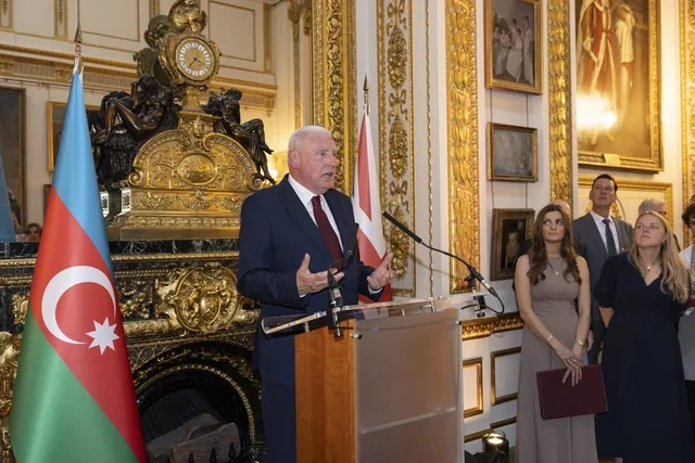 Britaniyalı nazir: "Azərbaycan təhlükəsizlik sahəsində vacib tərəfdaşdır"