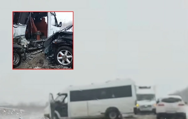 Salyan-Qarabağlı yolunda ağır qəza: "Nissan" mikroavtobusa çırpıldı