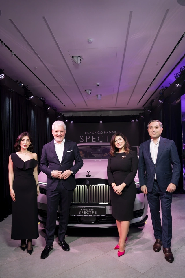 "Black Badge Spectre" Azərbaycanda debüt edir