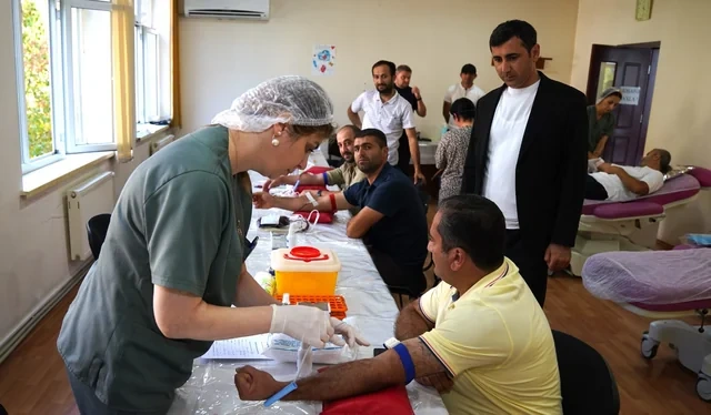 Anım Gününə həsr olunmuş qanvermə aksiyası keçirilib - FOTO