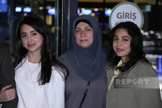 Azərbaycanlı zəvvarların ilk qrupu həcc ziyarətinə yola düşüb - FOTO