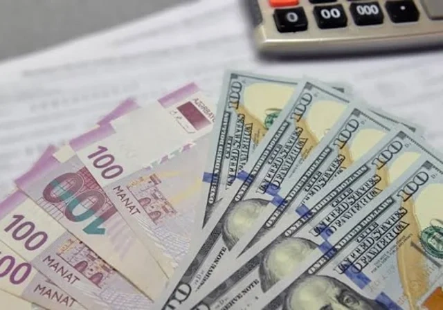 Azərbaycan iqtisadiyyatında DİQQƏTÇƏKƏN RƏQƏMLƏR: Gəlirlər artır, xarici borc azalır - FOTO