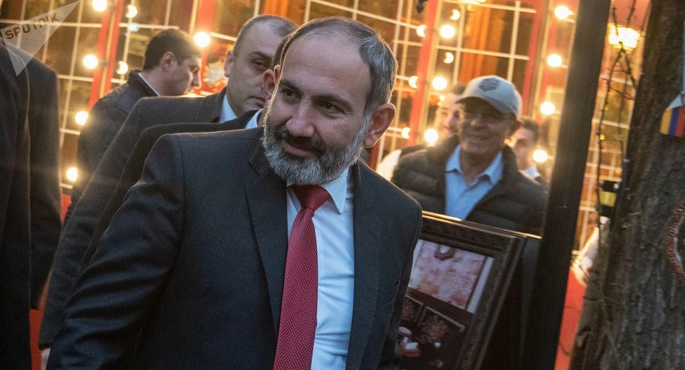 Ağayevin Paşinyana ermənicə “xoş gəlmək” arzusu...