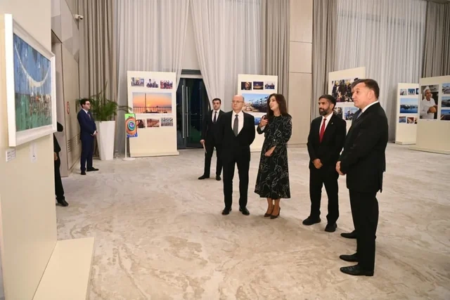 "Əsrin müqaviləsi"nin 32-ci ildönümü və Neftçilər Günü münasibətilə tədbir keçirilib - Foto