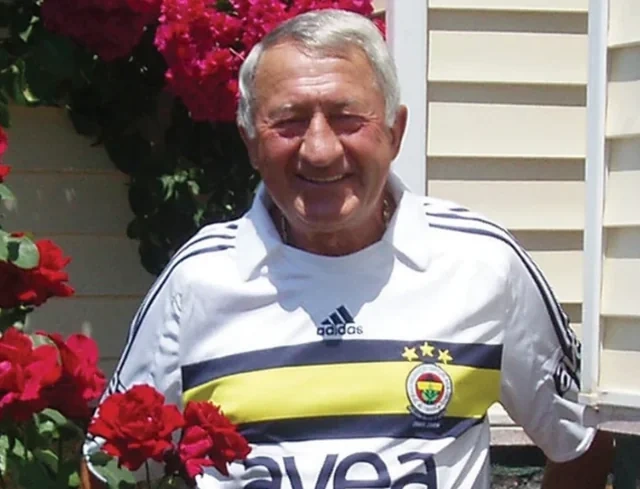 "Fənərbağça"nın əfsanəvi qapıçısı vəfat etdi - Foto