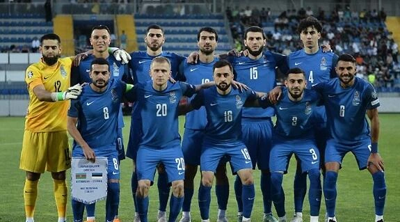 Millinin iki futbolçusu heyətdən kənarlaşdırıldı