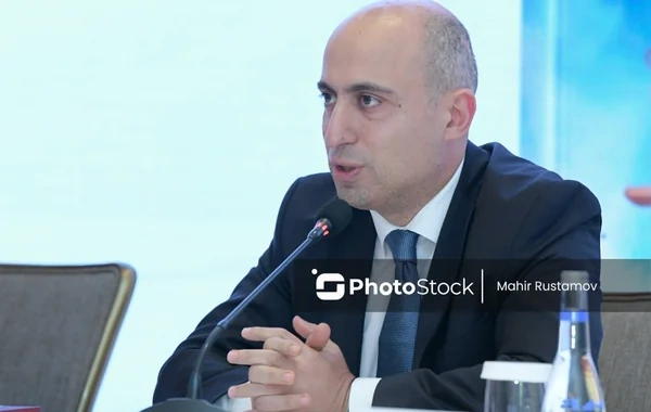 Təhsil naziri: "Uşaqların 50 faizi informasiyanı sosial şəbəkələrdən alır"
