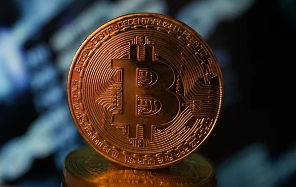Hakerlər 86 milyon dollarlıq "Bitcoin" oğurladılar