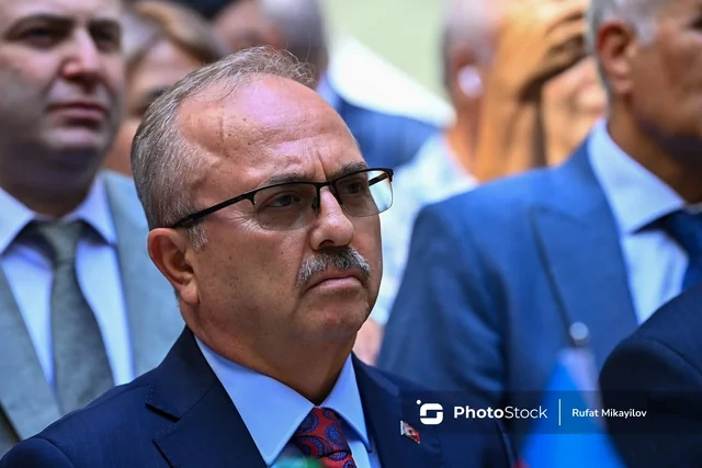 Bakıda "Axıska türkləri - İtmiş sürgünün izində" sərgisi keçirilib - FOTO