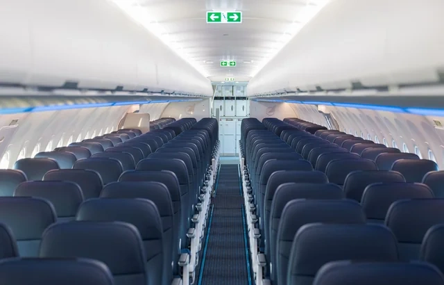 AZAL təyyarə parkına ilk yeni nəsil "Airbus A321neo"nu əlavə edib​ - FOTO