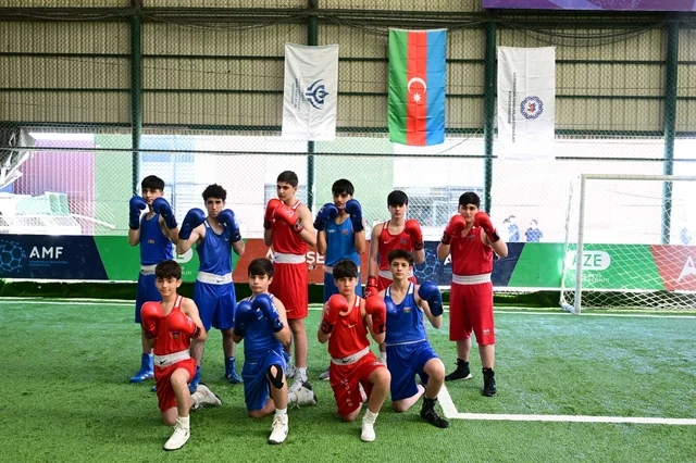 Azərbaycan Həmkarlar İttifaqları Konfederasiyasının təşkilatçılığı ilə minifutbol turnirinə start verilib
