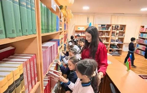 Uşaqların kitab oxumaq vərdişləri: Təhsil sistemi hansı problemlərlə üzləşir? - VİDEO