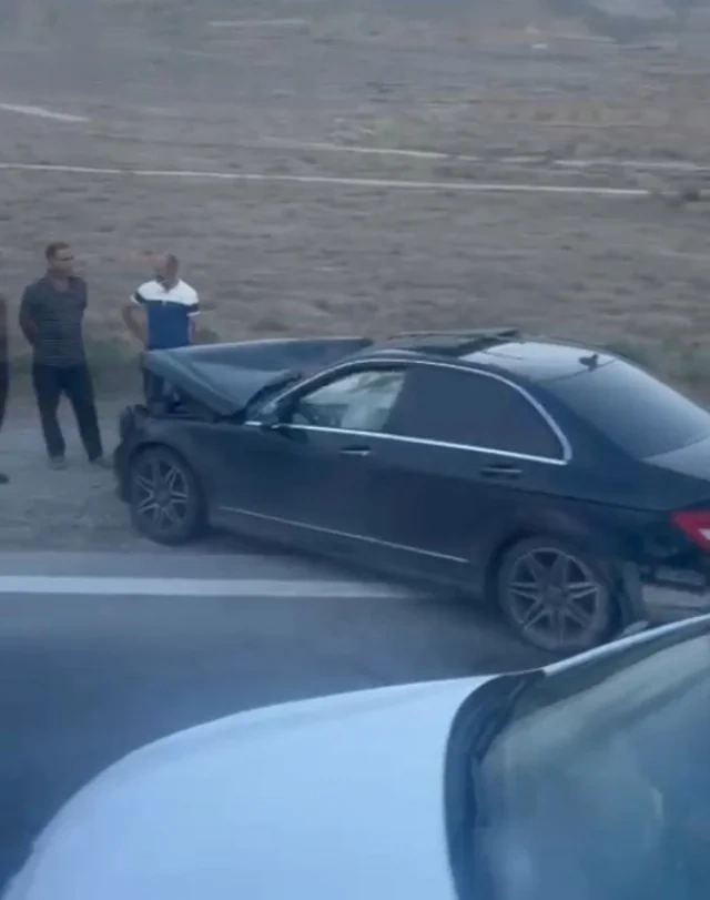 Hacıqabulda ağır qəzada xəsarət alanların kimlikləri məlum oldu - Video